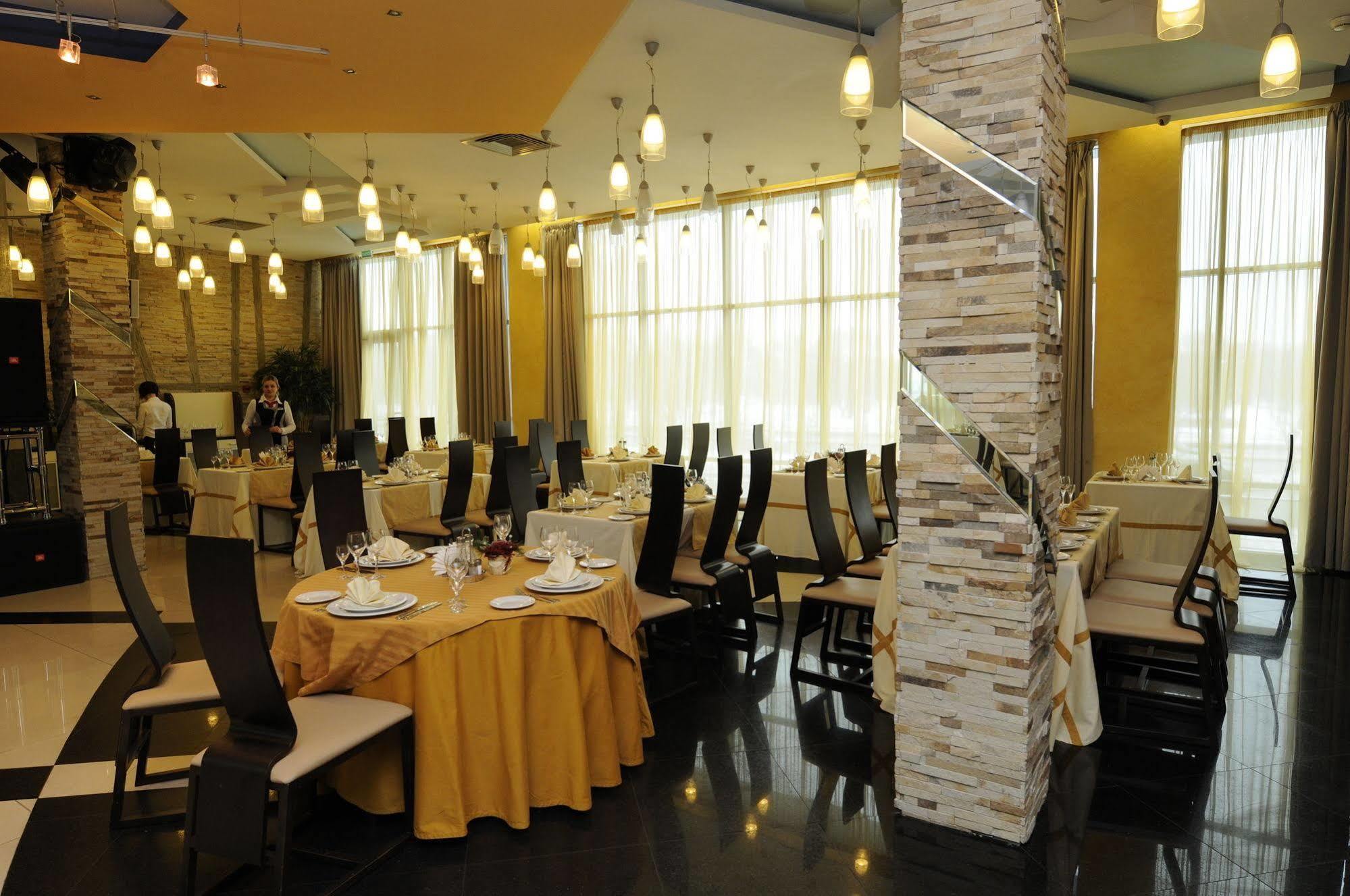 Victoria Hotel & Business Centre Minsk Ngoại thất bức ảnh